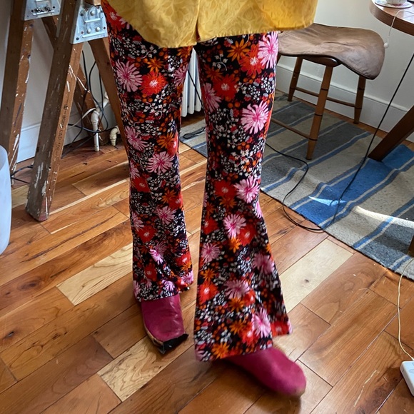70s hippie bell bottom flower power leggings - Picture 6 of 6